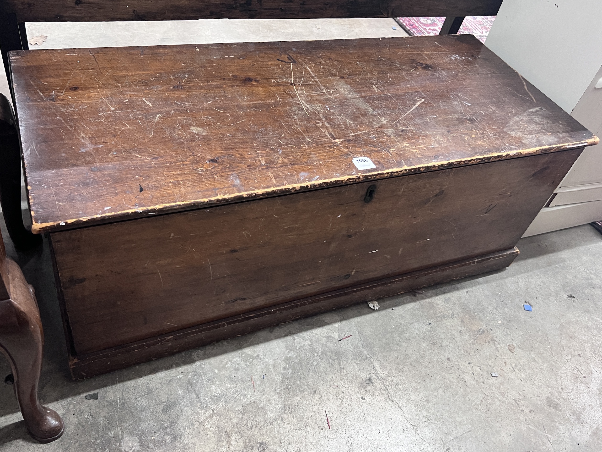 A Victorian pine coffer, length 127cm, depth 53cm, height 50cm